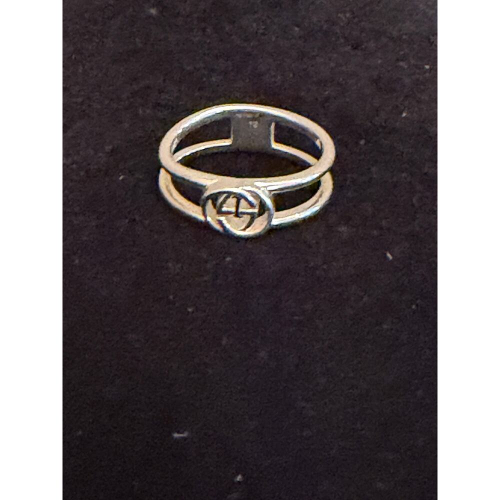 Gucci Interlocking GG Open Split Band Ring – Sterling Silver – Size 5